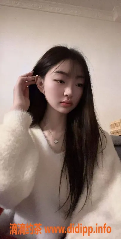 深圳楼凤-深圳南山安如，900元嫩妹服务，尽享调情乐趣