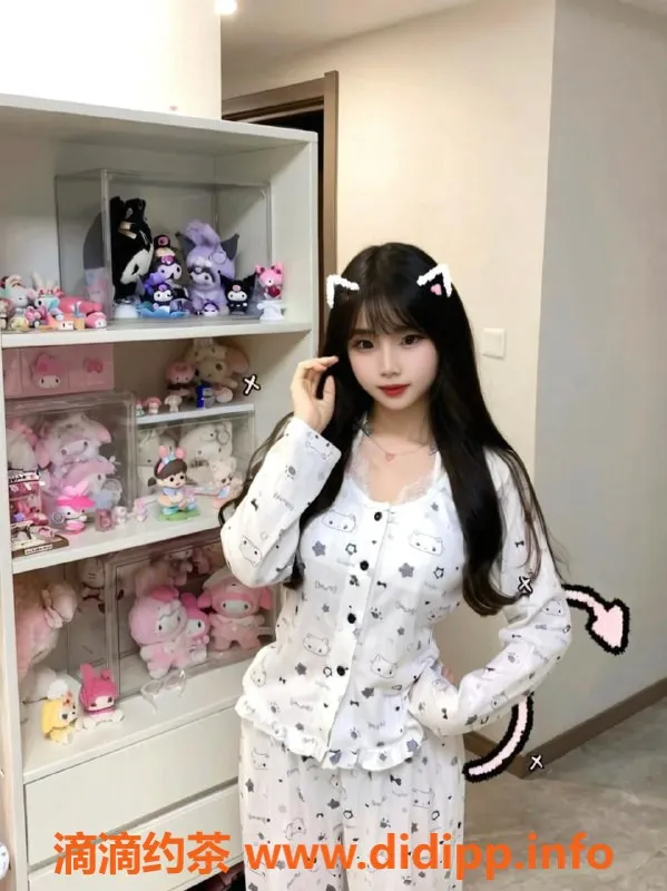 广州楼凤-天河嫩妹念念，800元包时服务，尽享69体验