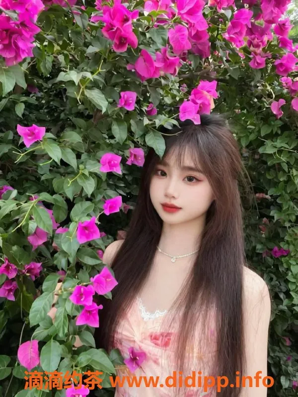 广州楼凤-天河嫩妹念念，800元包时服务，尽享69体验