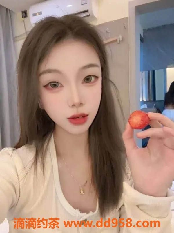 深圳楼凤-福田月月，身材诱人，服务超赞！