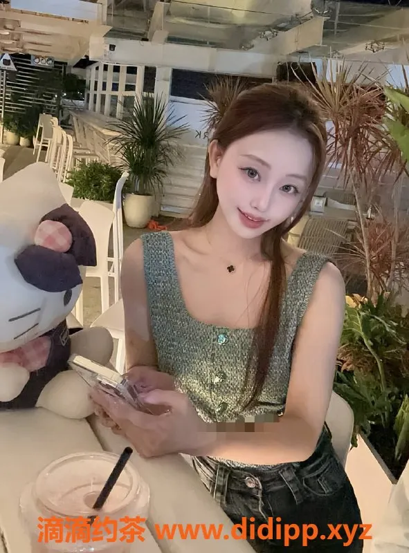 深圳楼凤-深圳凌凌，162厘米，43公斤，外出服务