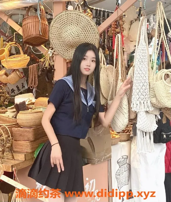 深圳楼凤-南山貂蝉学妹，1100起价，潮喷少女等你来体验