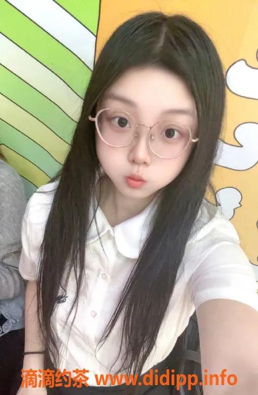 深圳楼凤-南山貂蝉学妹，1100起价，潮喷少女等你来体验