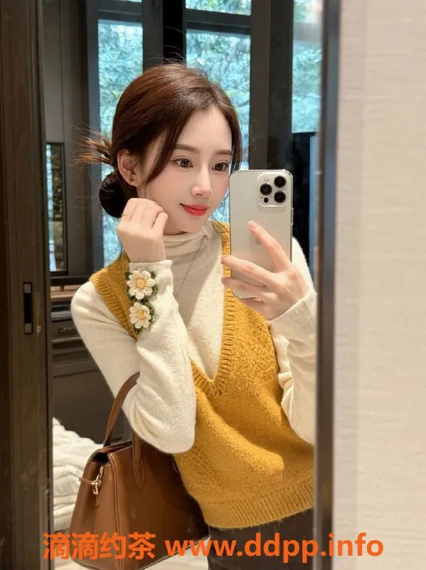 深圳楼凤-龙华丹丹，26岁，165身高，50斤，800元起！