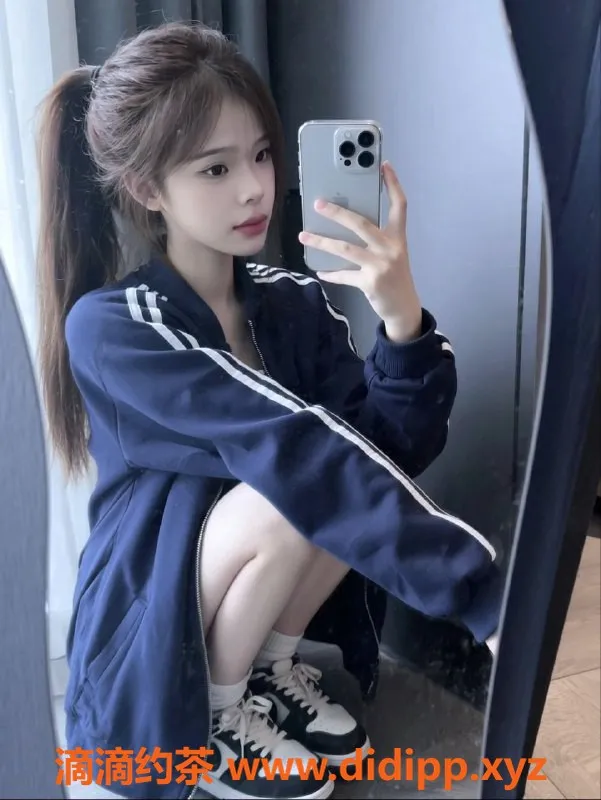 深圳楼凤-南山贝贝，163cm，45kg，1500p起