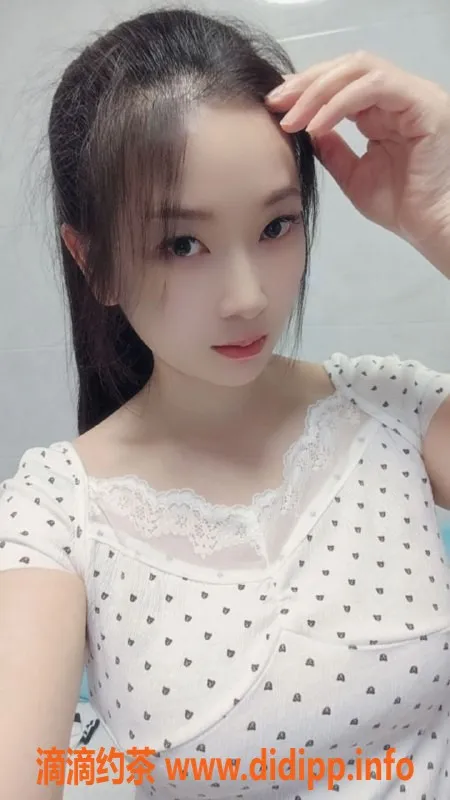 广州楼凤资源信息,白云洁儿，气质御姐，400元全套服务