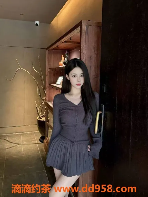 深圳楼凤-龙华婉清，23岁，身材好，服务超赞！