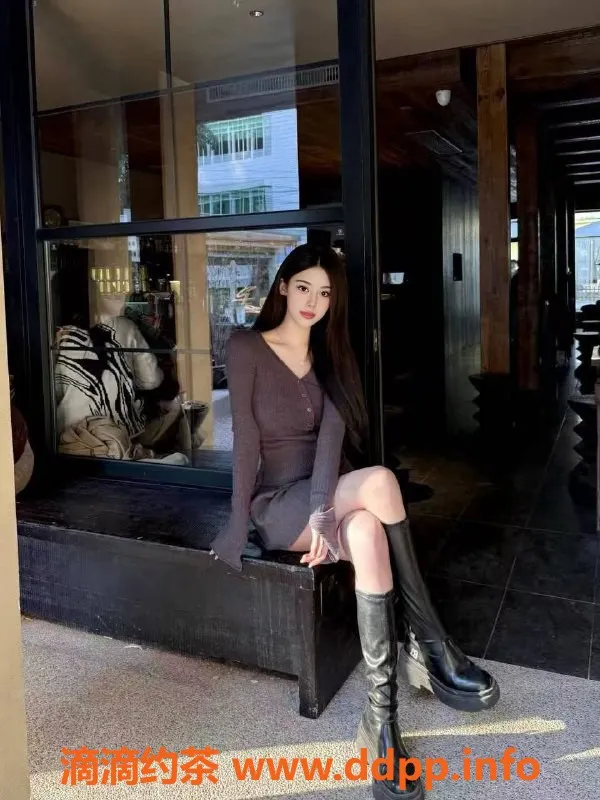 深圳楼凤-龙华婉清，23岁，身材好，服务超赞！