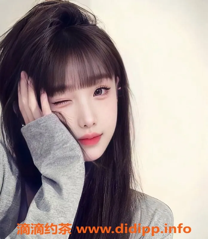 深圳楼凤-福田七七，18岁长腿嫩妹，170cm 85斤