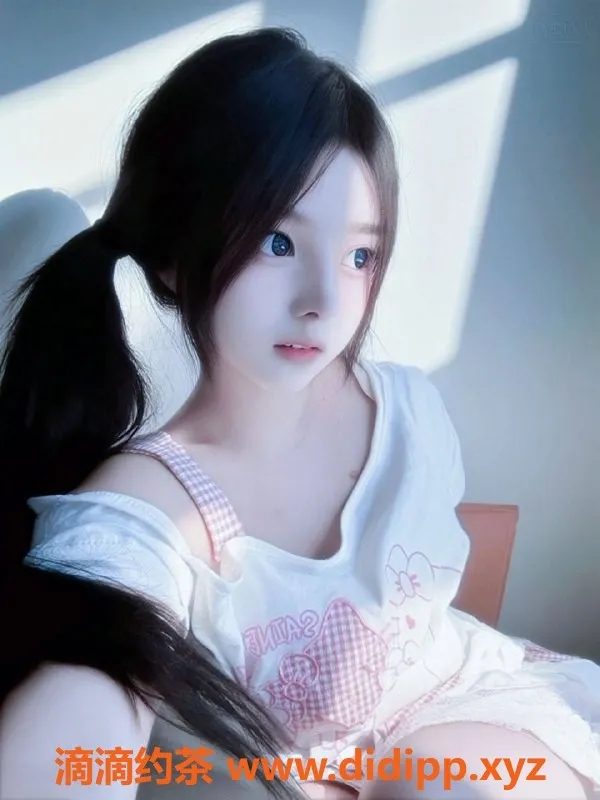 深圳楼凤-福田暖暖，156cm娇小萝莉，41kg，服务多样