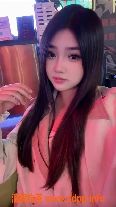 深圳楼凤资源信息,福田嘉嘉，身材火辣，超实惠服务！