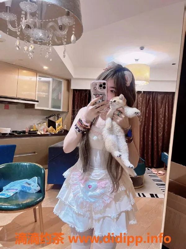 上海楼凤-普陀萌萌，身高168cm，消费1300P起