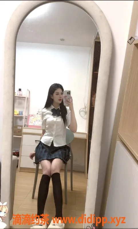 广州楼凤-白云御姐辣辣，600元享深喉与丝袜服务