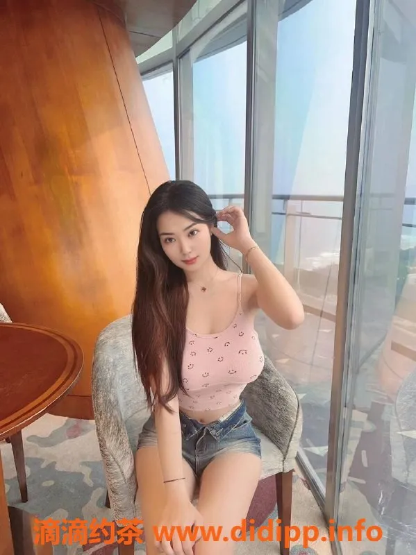 深圳楼凤-南山梦梦，巨乳御姐，精彩服务等你来体验