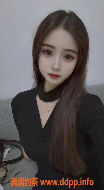 广州楼凤-天河嫩妹洛洛，深喉体验仅需600元