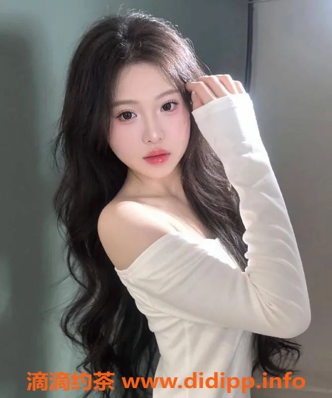 深圳楼凤-福田乔妍，1000起，享鸳鸯浴等服务