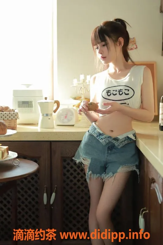 上海楼凤-上海徐汇小熊熊，165身高D罩杯，甜美可爱