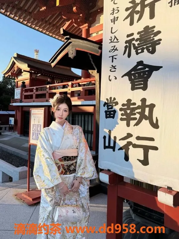 深圳楼凤-福田小野夕子，23岁165cm，45kg，超值服务！