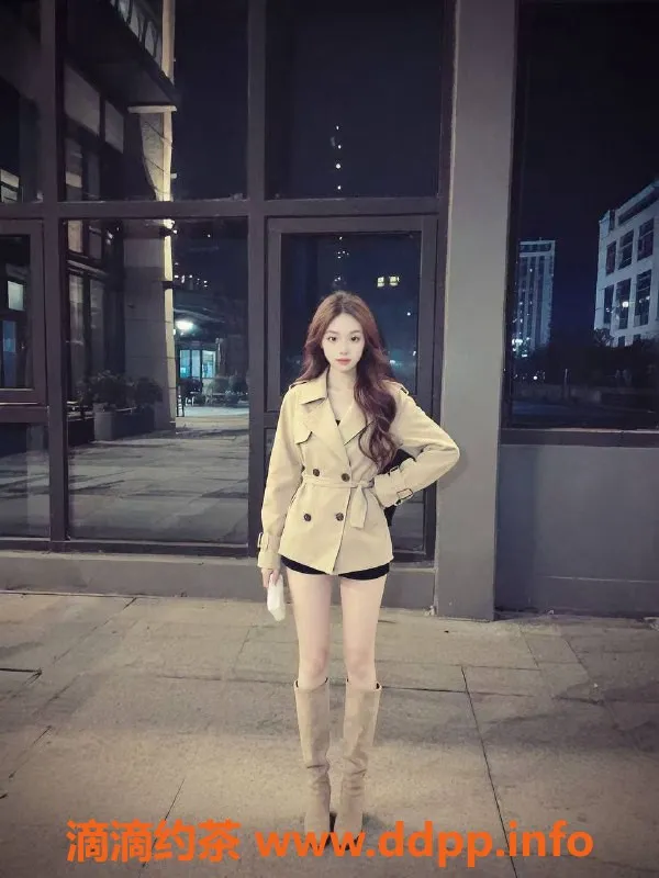 深圳楼凤-深圳宝安嫩妹夏天，1000p享高端服务