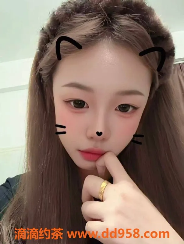 深圳楼凤-深圳南山莹莹，600元嫩妹，六九鸳鸯浴