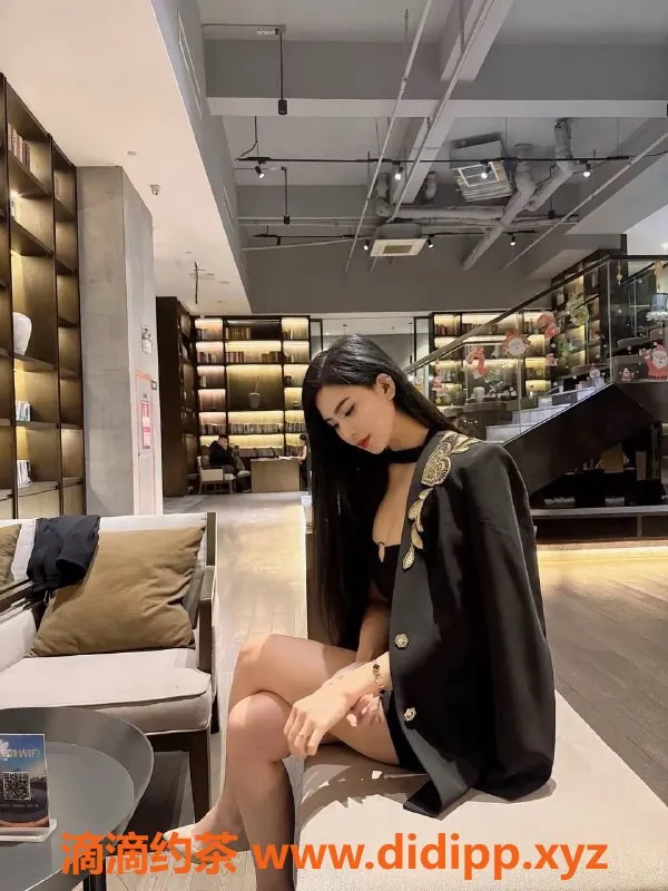 深圳楼凤-南山诺希，23岁170长腿，55kg身材诱惑