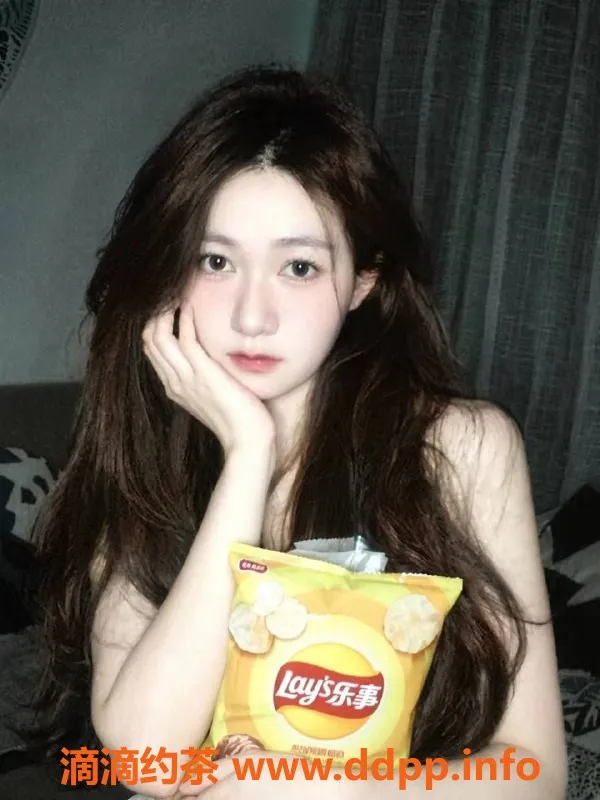 深圳楼凤-南山Miss，160cm身高，超值服务，1500起