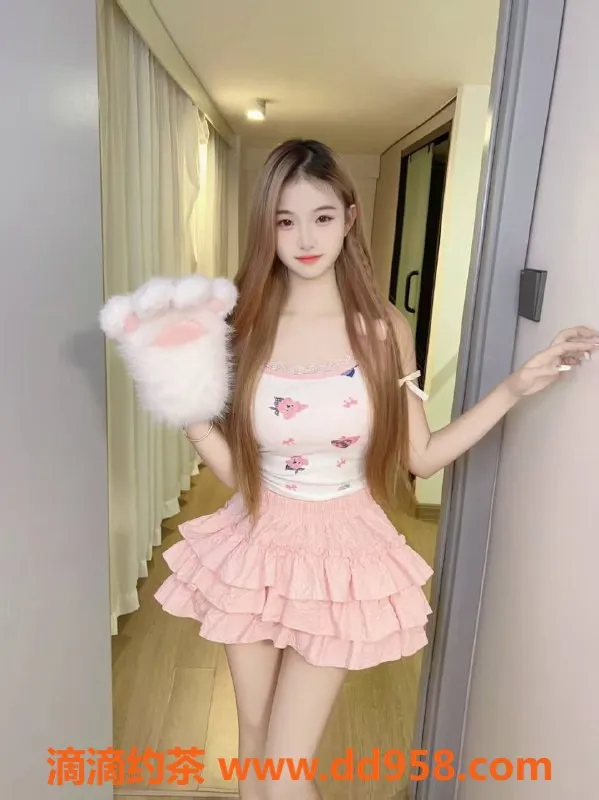 深圳楼凤-深圳龙岗依依，800元体验嫩妹魅力