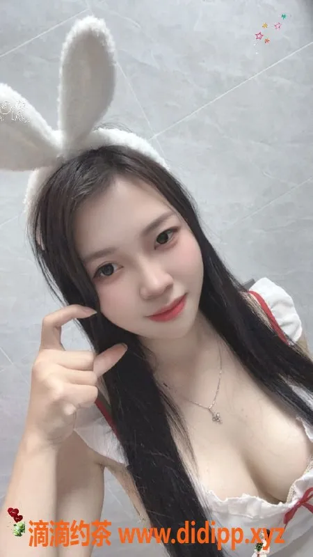 广州楼凤-白云小艾，400元包时，69服务等你体验