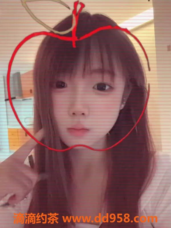 无锡楼凤-锡山区高颜值小宝，清纯嫩妹陪浴服务