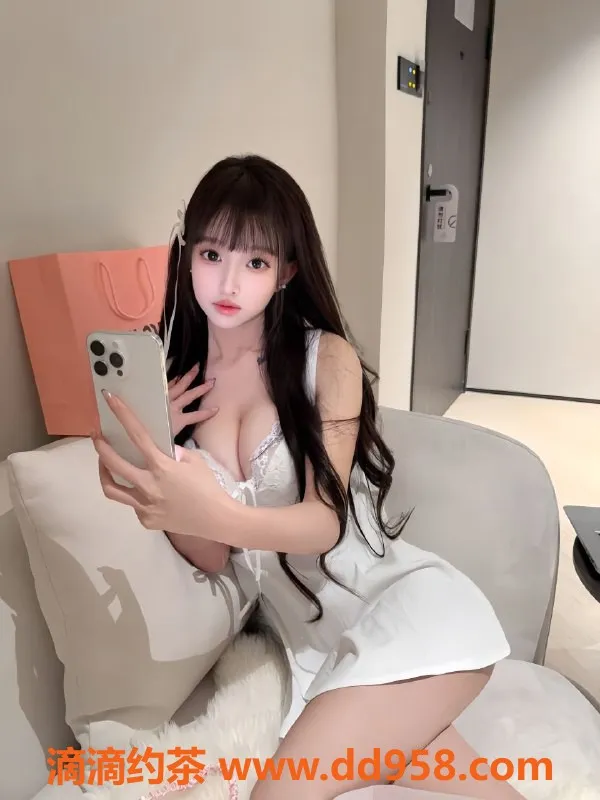 无锡楼凤-超嫩少女学妹空降，撩人服务尽享