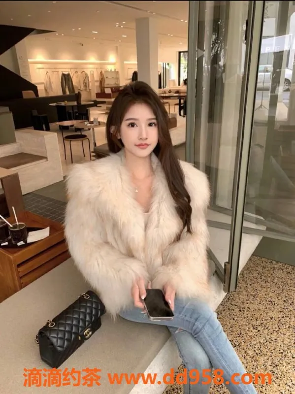 扬州楼凤资源信息,泰州海陵冉冉，颜值9.52，服务超赞！