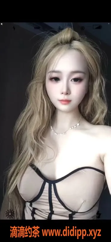 深圳楼凤资源信息,南山嫩妹伊梦，600p享受鸳鸯浴服务