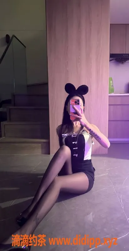 深圳楼凤-深圳南山兔子，999元嫩妹服务体验