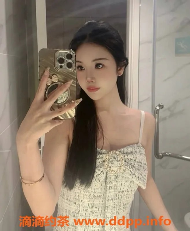 深圳楼凤-福田地区SM三通小白兔，身材诱人