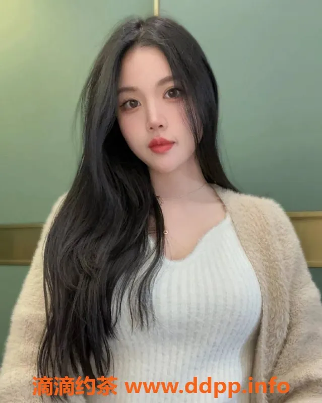 深圳楼凤-福田地区SM三通小白兔，身材诱人