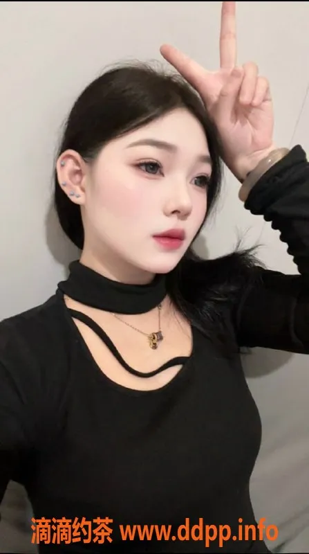 深圳楼凤-深圳宝安小甜甜，900元体验嫩妹魅力