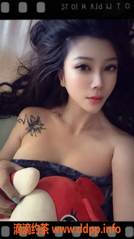 广州楼凤-顺德果果，700元舌吻御姐，甜蜜体验等你来！