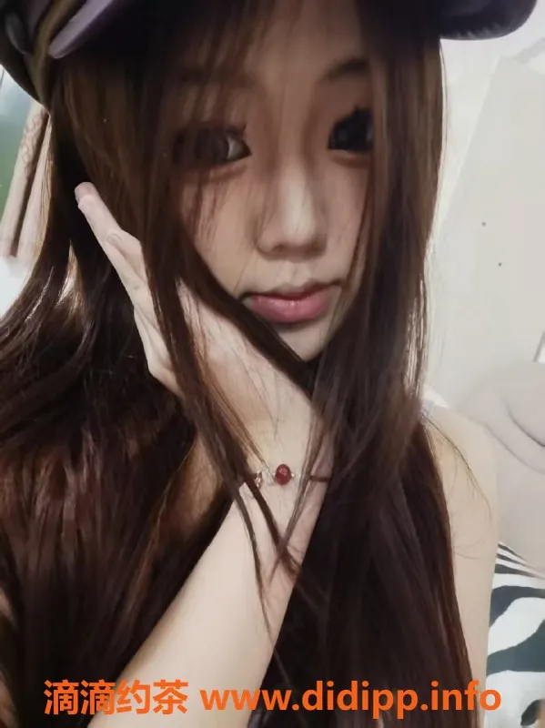 成都楼凤-成华区170cm广东妹子，105斤胸A，贴心服务