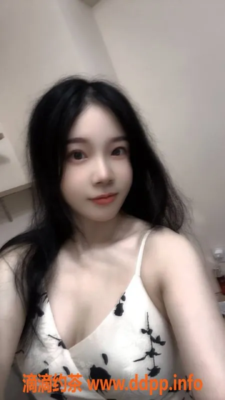 深圳楼凤-宝安沐沐，私密服务700起！