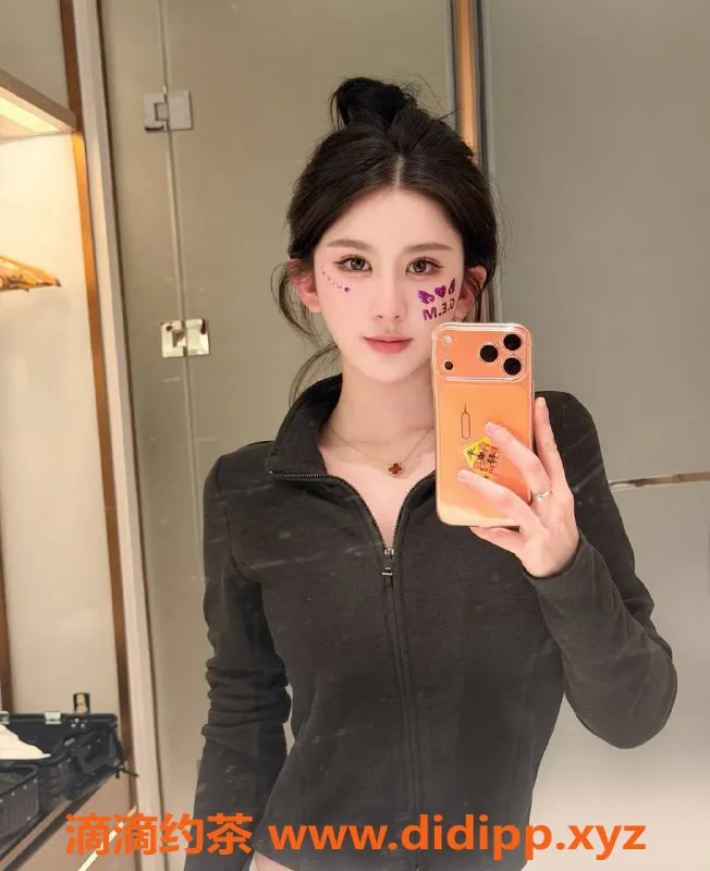 深圳楼凤-南山御姐CC，身高167cm，46kg，服务2800PP