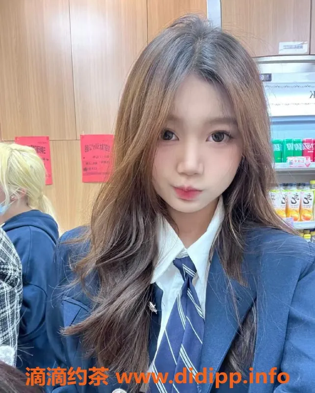 深圳楼凤资源信息,罗湖小龙虾，900元起，服务多样！