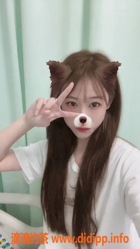 深圳楼凤-宝安咪儿，1600pp，制服丝袜诱惑！