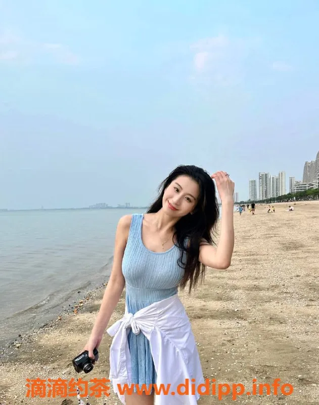 深圳抓龙筋-宝安璐璐，身材火辣的指滑女神