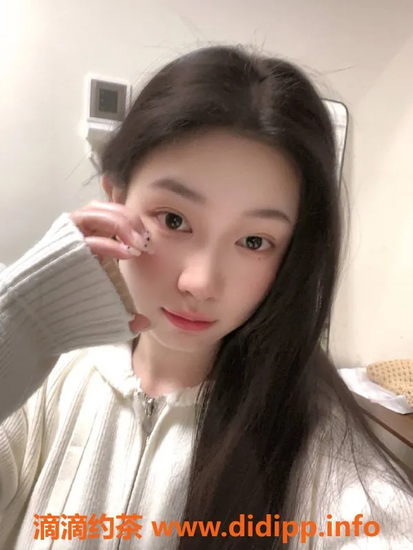 深圳楼凤资源信息,坂田小柔，魅力无限，服务优质，1000元起