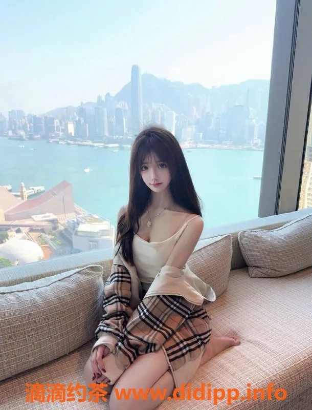 深圳楼凤-罗湖小兔兔 1500元魅力服务体验