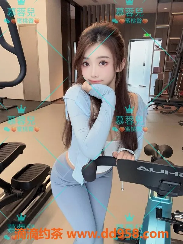 广州楼凤资源信息,天河慕容儿，1200元御姐服务，舌吻水中箫