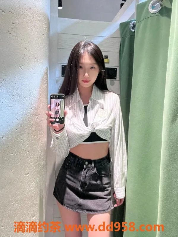 深圳楼凤-深圳南山芊澄，20岁超高颜值兼职美女