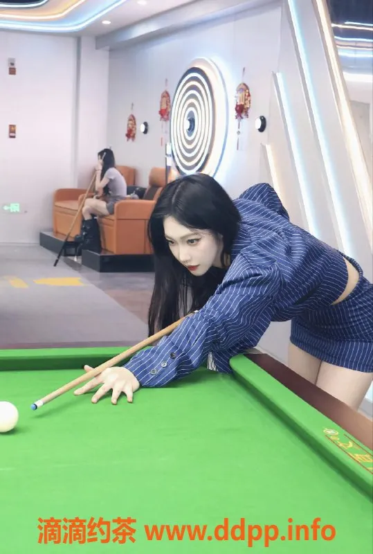 深圳楼凤-龙岗区兼职助教姜姜，24岁163cm，茶水费实惠