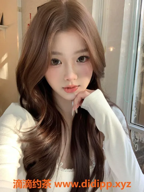 无锡上门服务-惠山嫩妹三点环游，清纯可爱，包夜服务