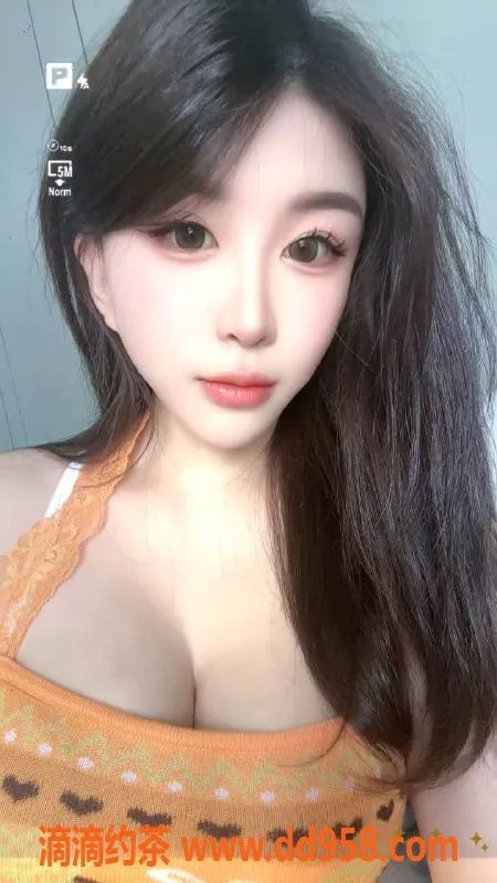 深圳楼凤-福田七七，162D 45kg，夜价3688元